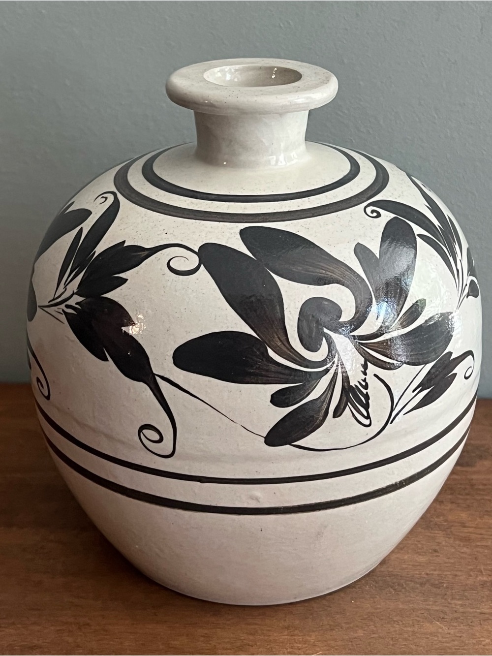 Vintage Chinese Cizhou Kiln Style Vase 9” H 8” W